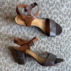 Chloe Tan & Grey Block Heel Leather Sandals, size 40.5